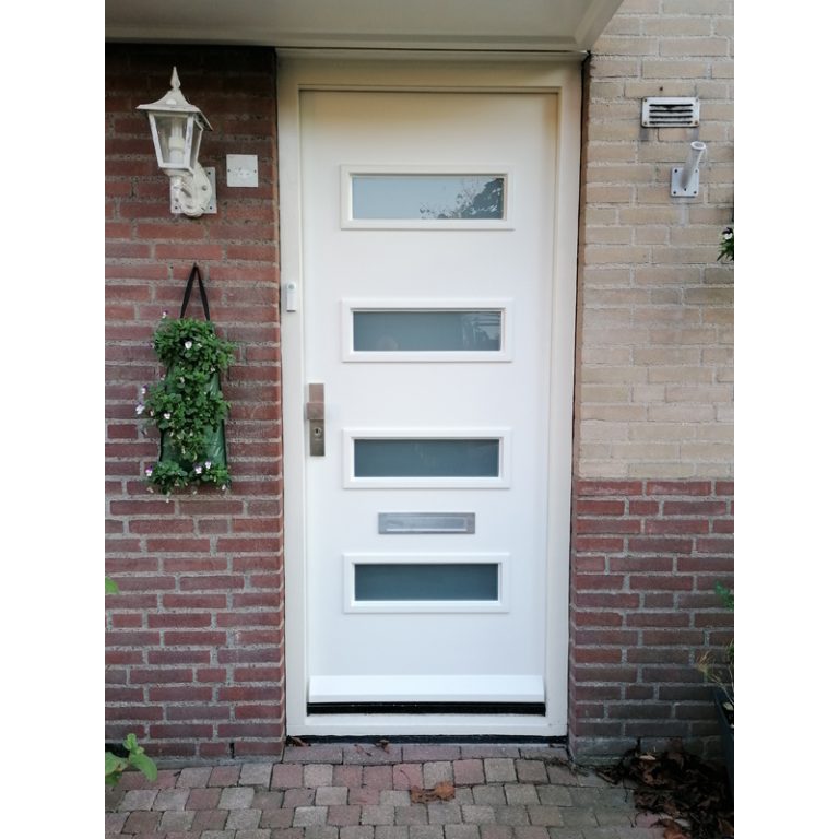 Geplaatste deur door Splinter Deuren