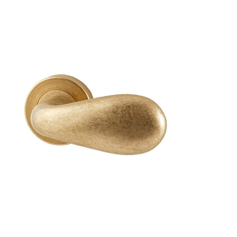 Hardbrass - Knopkruk Olympia rond rozet Nika getrommeld messing