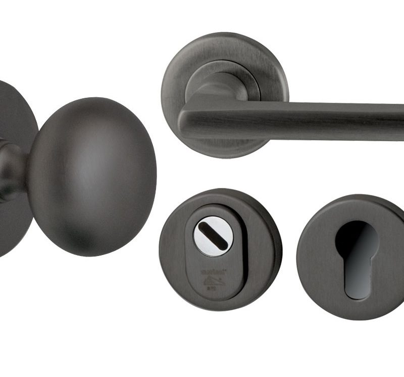 Hardbrass - Iris/Sara voordeurset rechts PVD Gun Metal