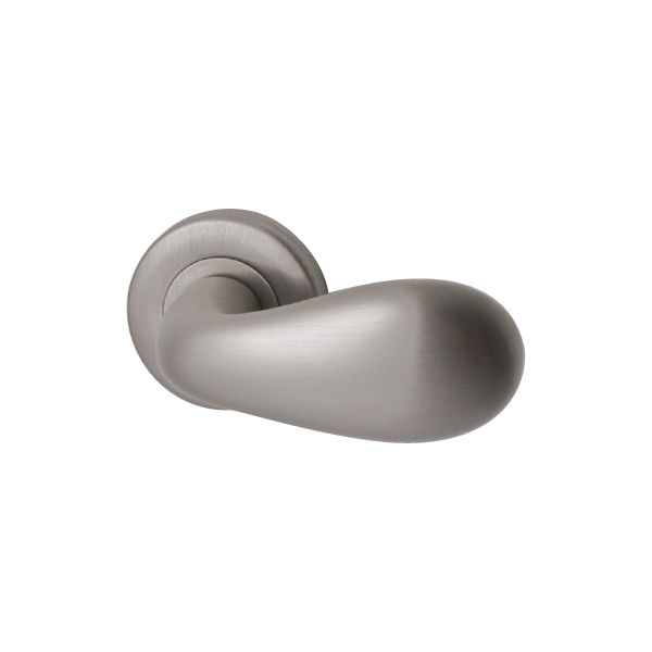Hardbrass - Knopkruk Olympia linkswijzend rond rozet Artax PVD inox